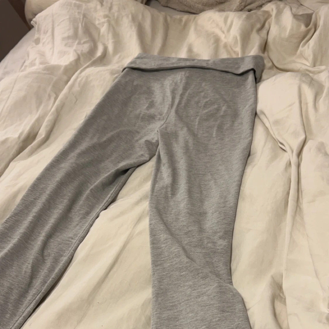 Gråa joga byxor från Bikbok  - 91