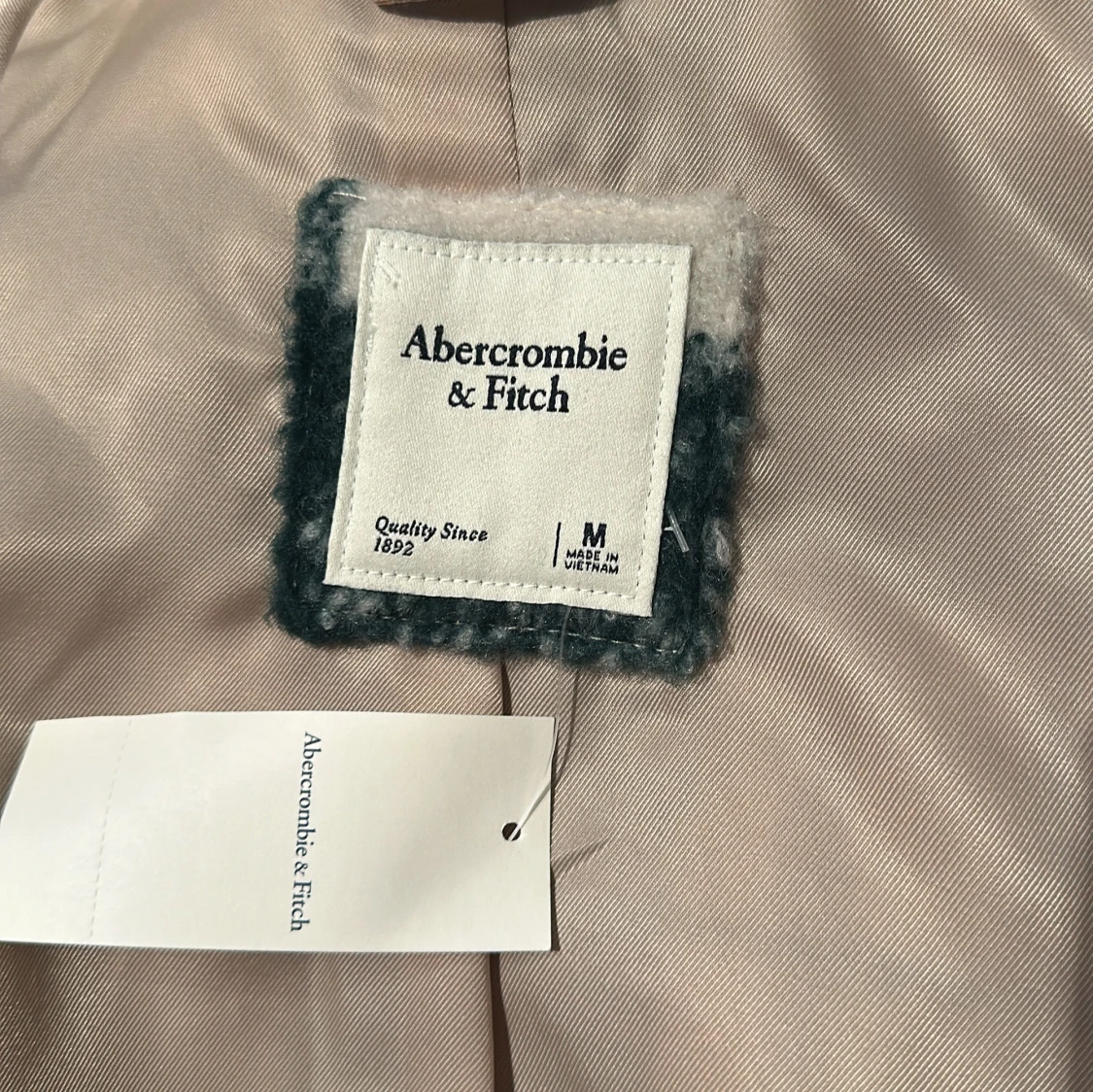 Rutig jacka från Abercrombie & Fitch - 91