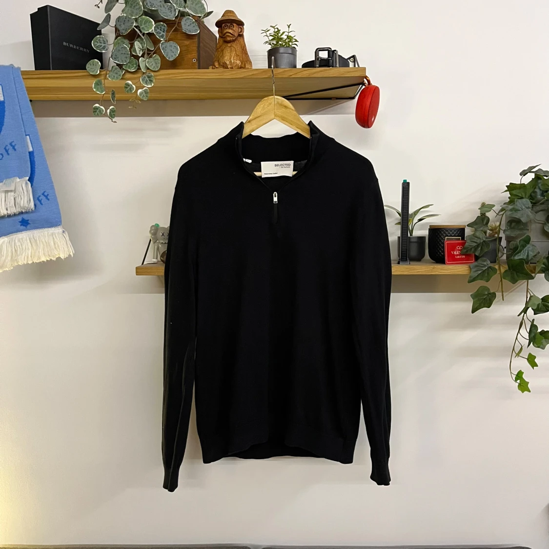 Svart tröja med dragkedja från Selected Homme