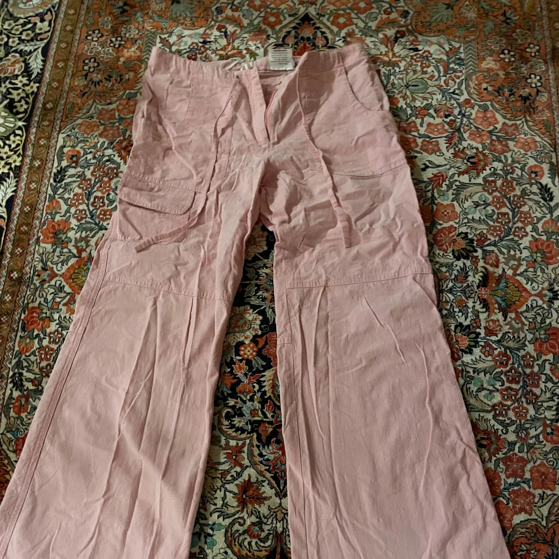 Ljus rosa linnebyxor från De Facto - 93