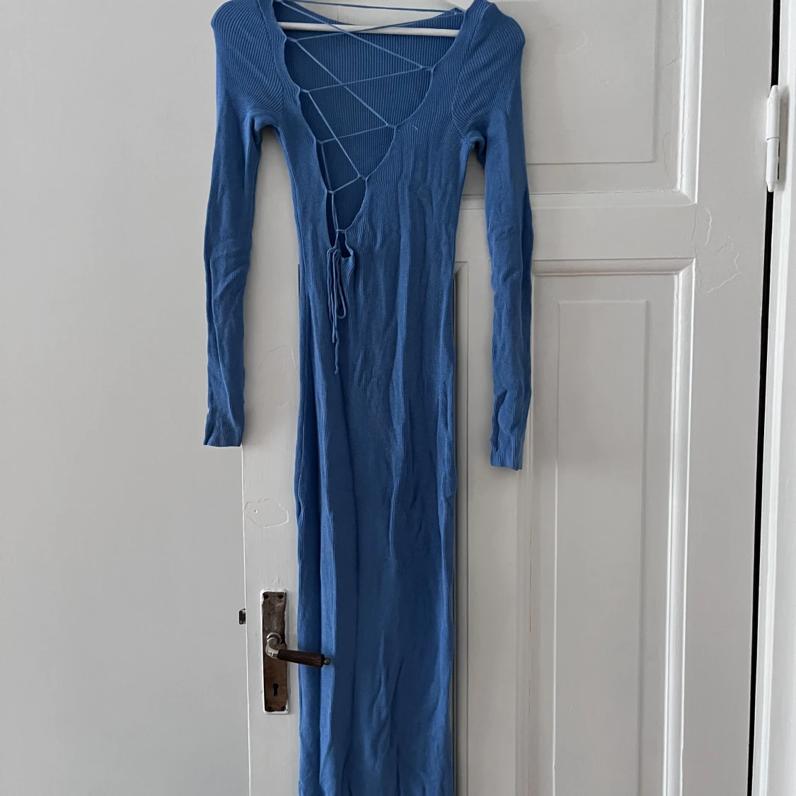 Blå ribbad klänning  - 90