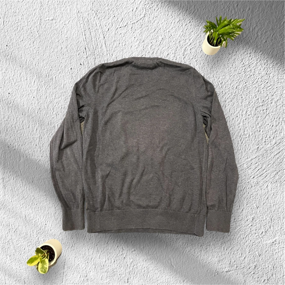 Grå tröja från Peak Performance - 90