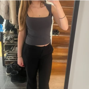 Grått linne/topp - Supersnygg topp💕