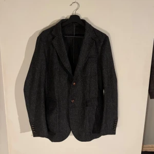 Grå kavaj från Gucci - Snygg grå kavaj från Gucci
