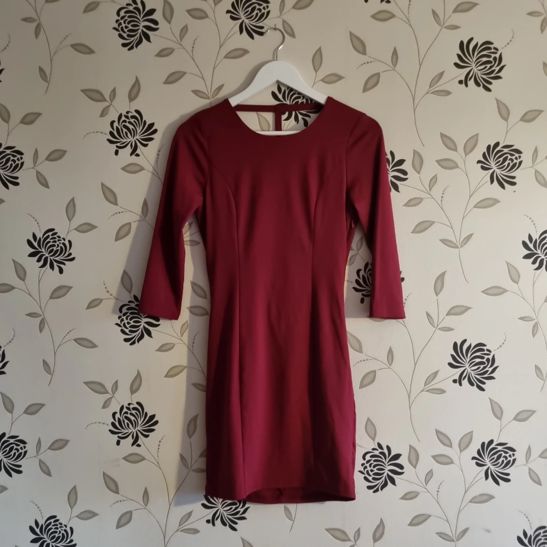 Vinröd klänning från NLY One, Strl: S/36, fest jul