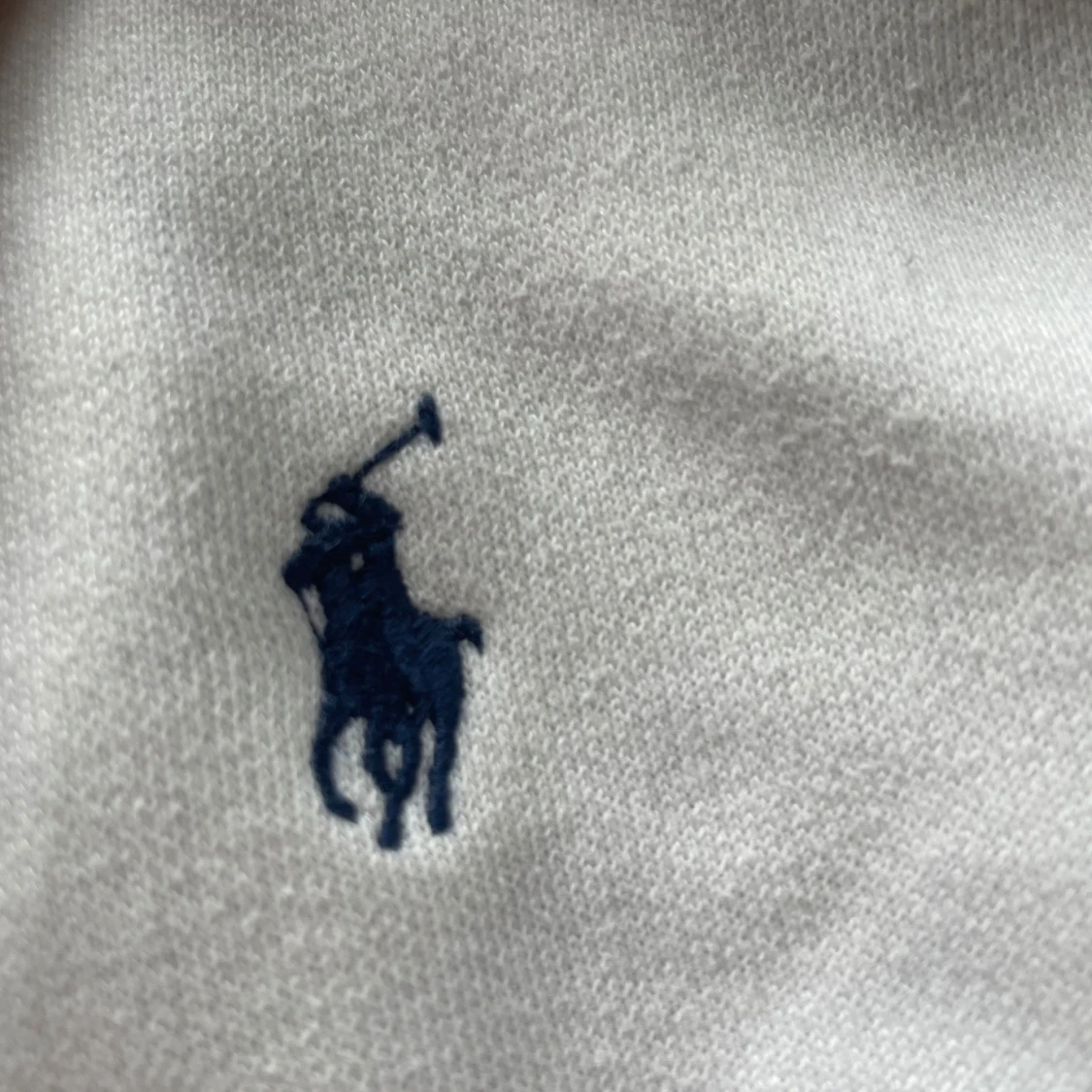 Vit långärmad tröja från Ralph Lauren - 92