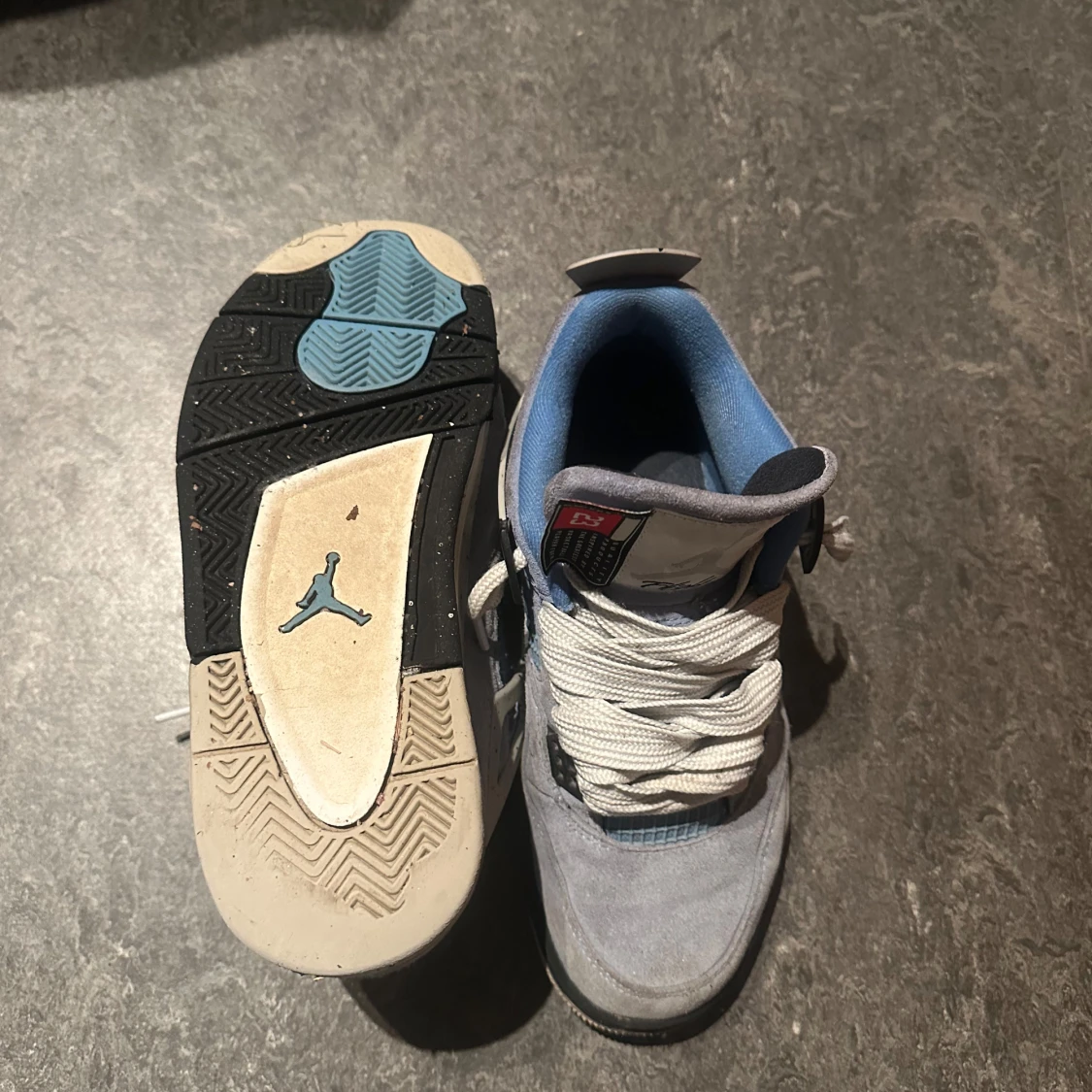 Nike Air Jordans i blått och grått - 91