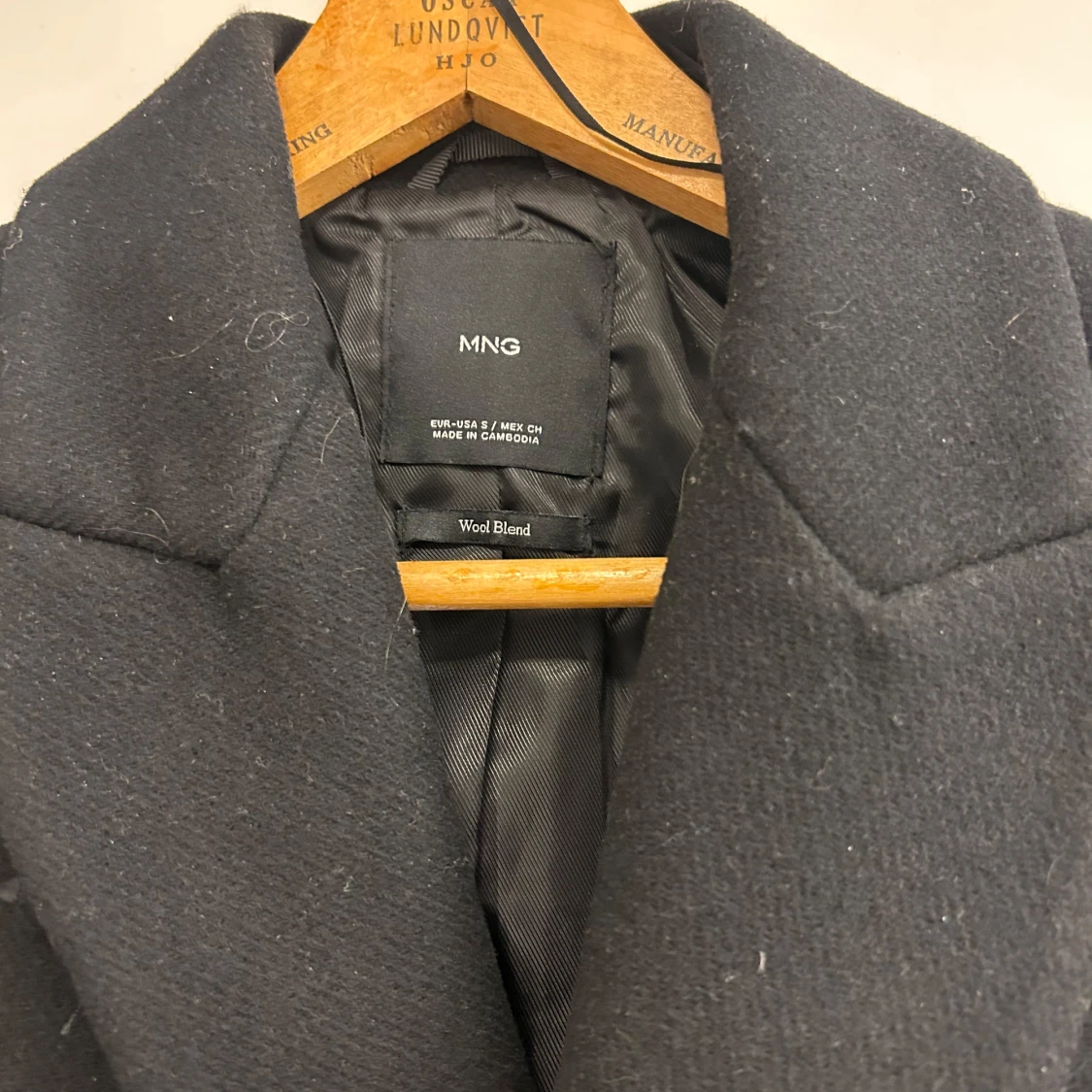 Svart rock från MNG - 91