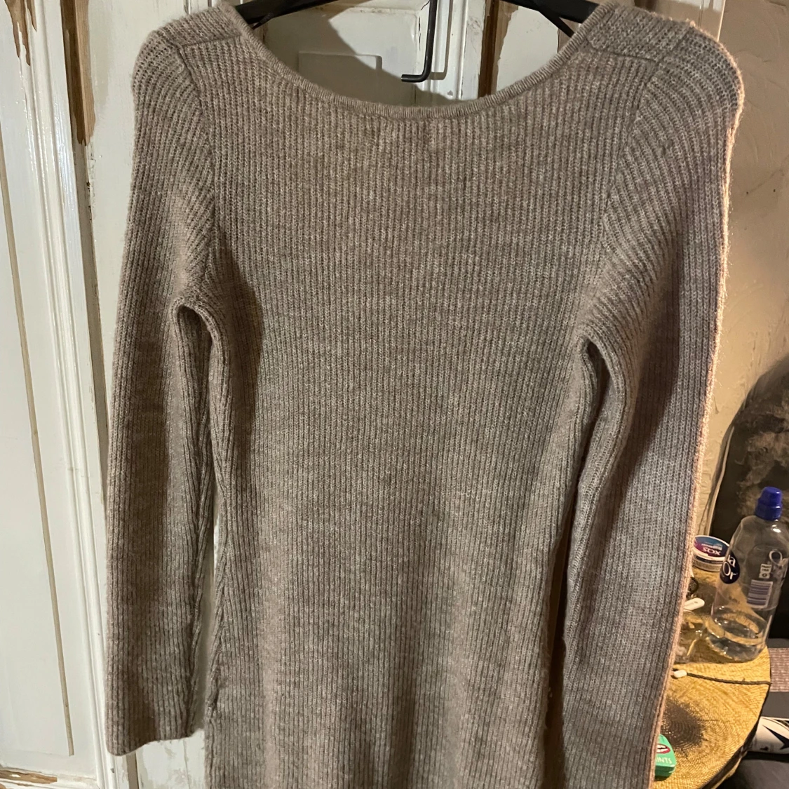 Beige stickad klänning från H&M - 90