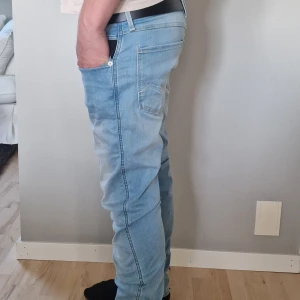 Replay Anbass jeans - Nyskick, Hyperflex Låg midja W31 *L32 Ljusblå tvättning 