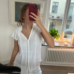 Supersöt blus! - Nyskick, men köpt på vinted! 