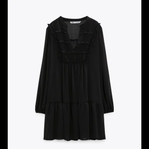 Klänning  - Supersöt klänning från zara!