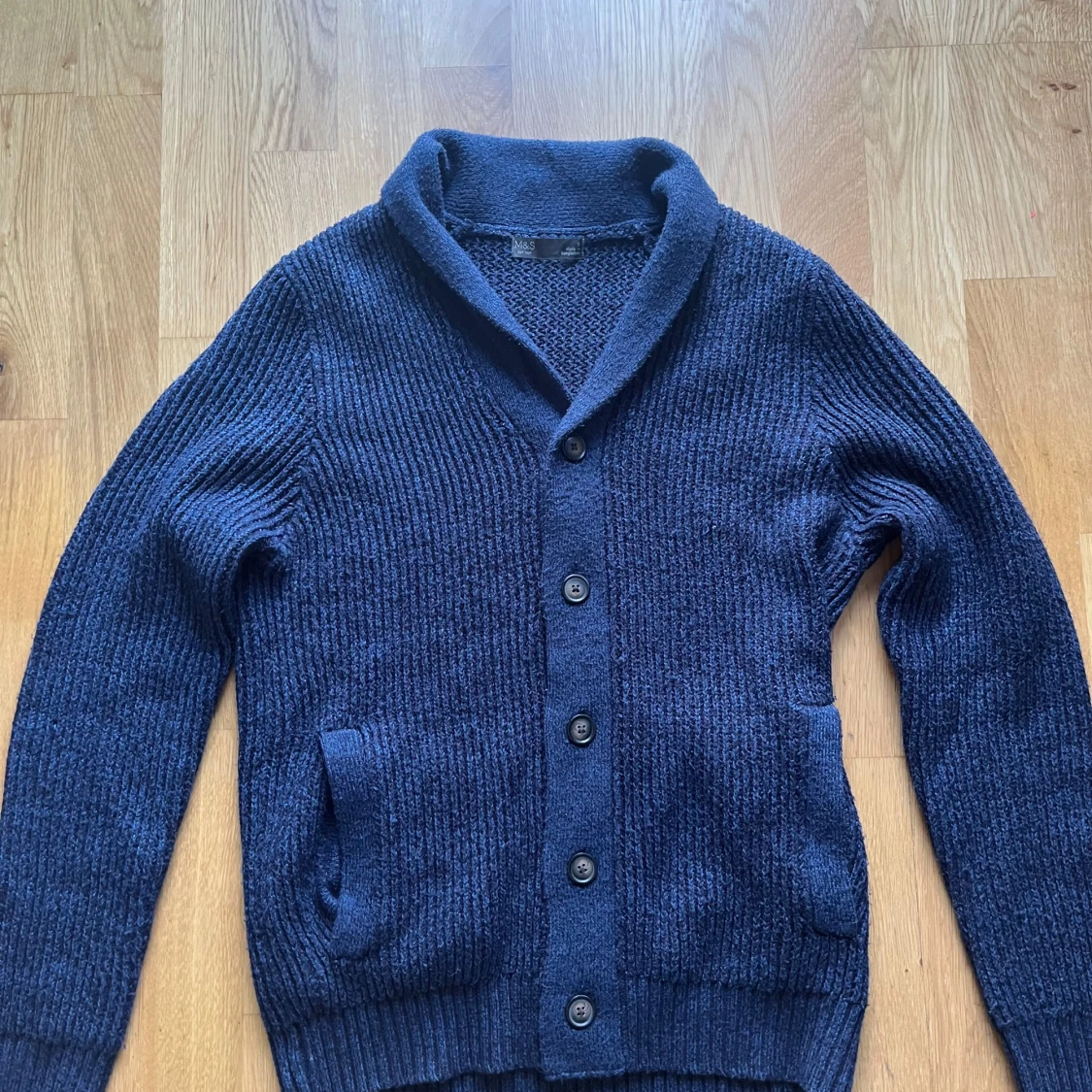 Marinblå cardigan - 91