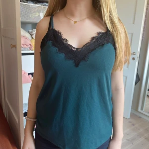 Grönt spetslinne - Så fint