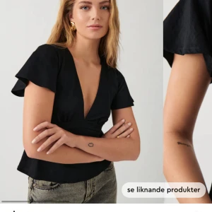 Slutsåld blus - Slutsåld blus från Gina tricot! As snygg blus från Gina tricot som är jätte populär och slutsåld, nyskick 