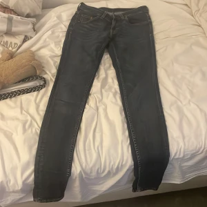 Tiger of Sweden jeans - Tjena, säljer nu dessa tiger of Sweden jeans få de ej passar mig