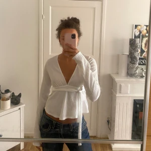 knyttopp från Nelly💓 - så snygg topp från Nelly med prislapp, storlek M💗