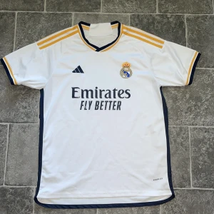 Fotbollströja  - Skick, 7/10 