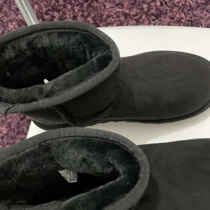 Uggs liknande vinter boots - Helt nya aldrig använda storlek 38/39