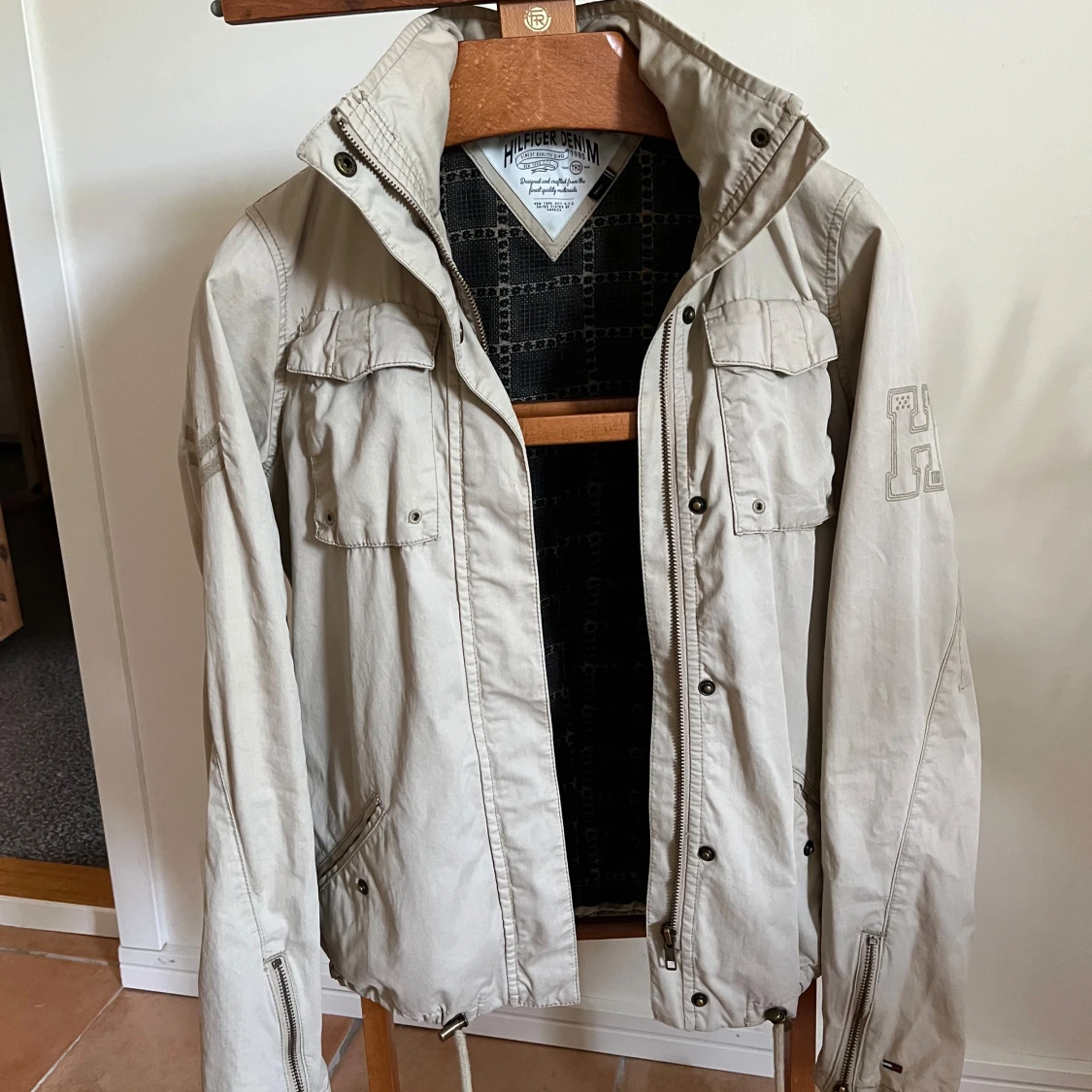 Tommy hilfiger jacka - 92