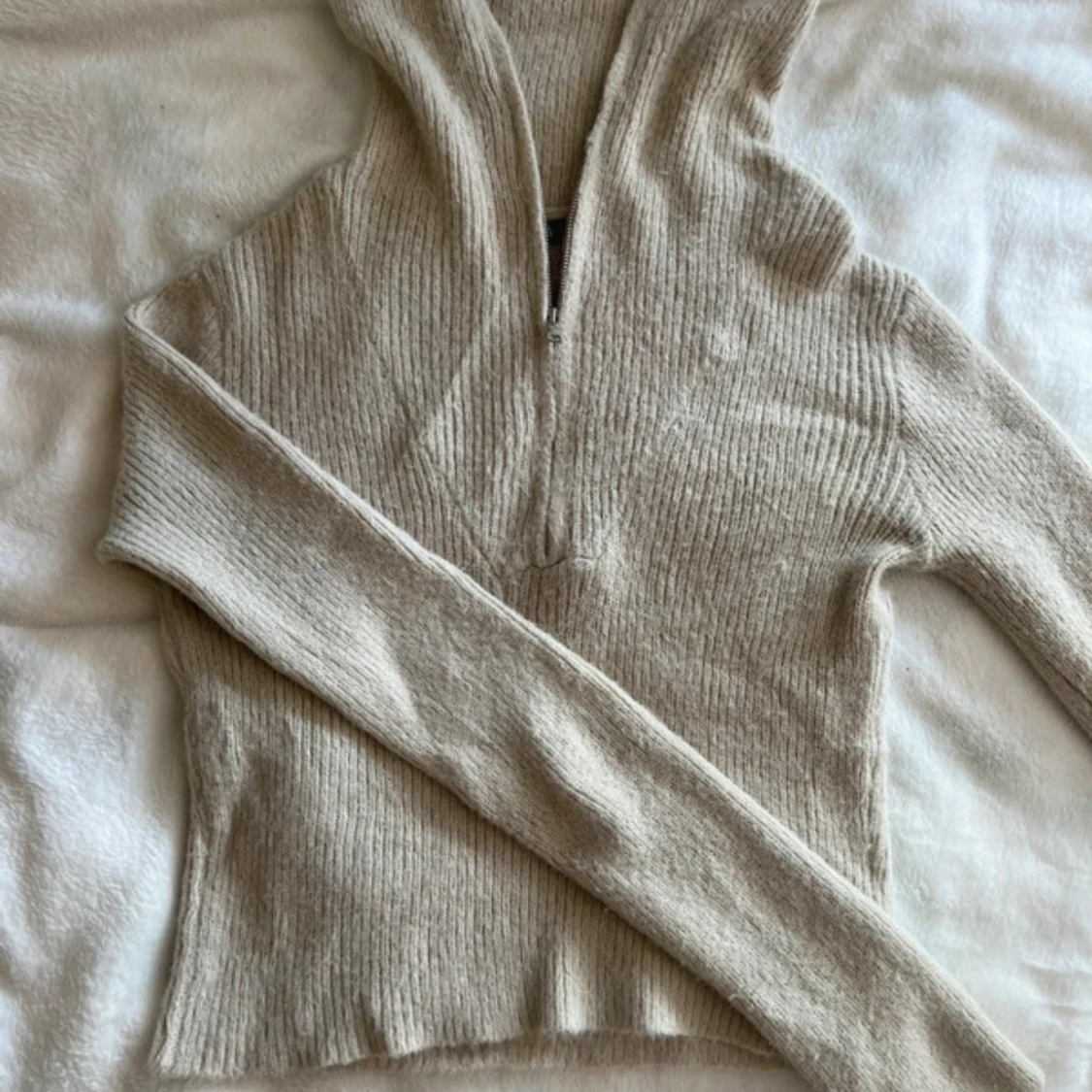 Stickad tröja zara  - 92