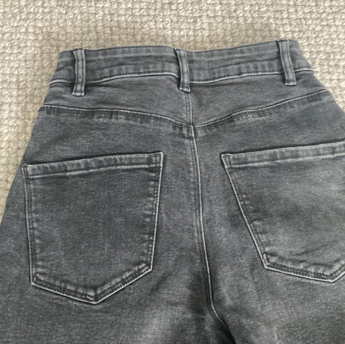 Gråa jeans från Pimkie - 91