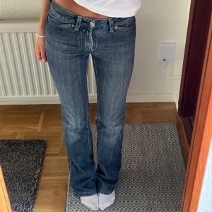 Vintage jeans - Lågmidjade vintage jeans. Så snygga!! 