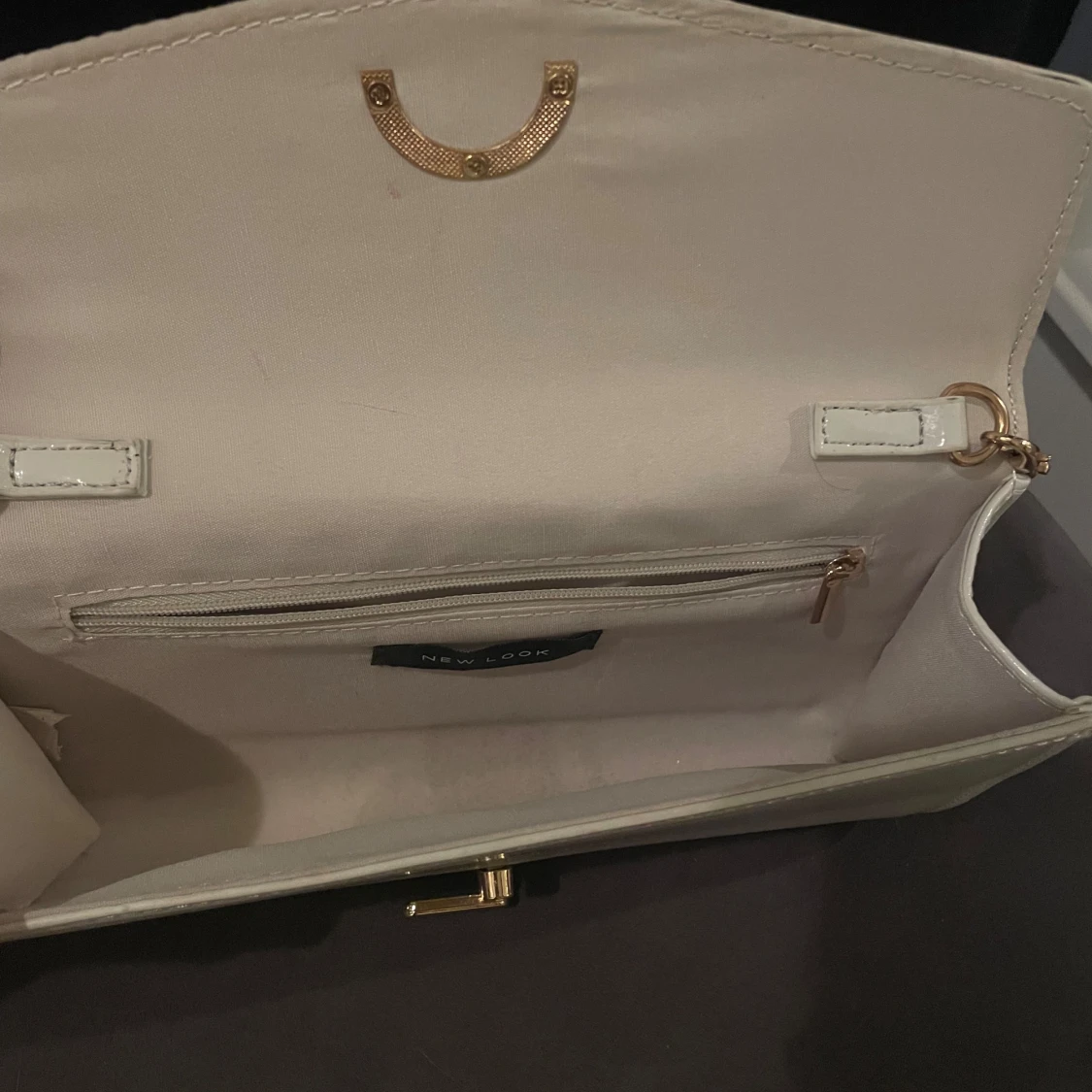 Axelremsväska  - 93