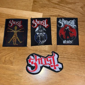 Ghost tygmärken  - Aldrig använda! Man syr på de på antingen en väska eller en cool jeansjacka 🩷 110 kr för alla, 35 kr/styck