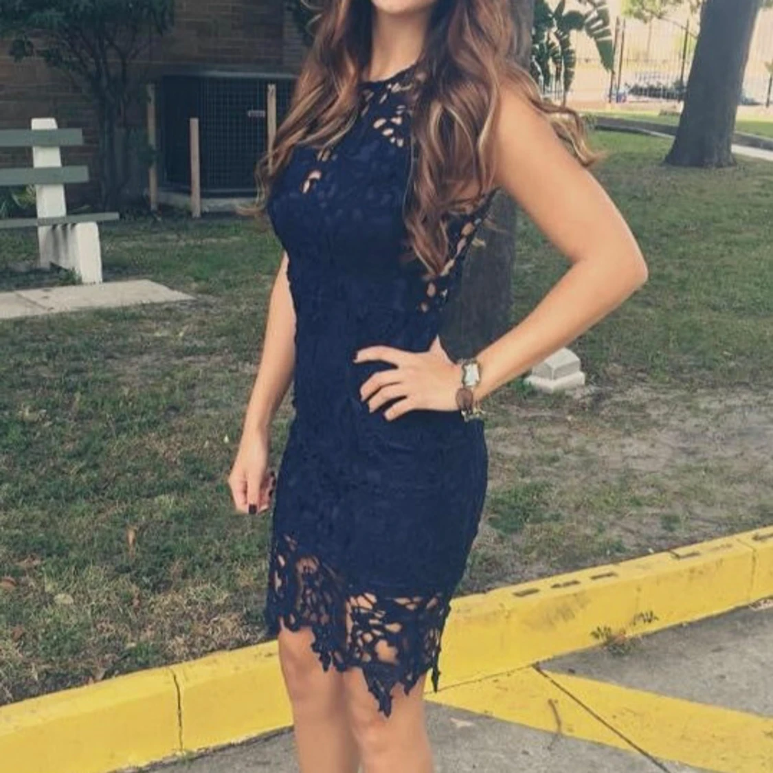 Mörk blå klänning