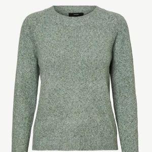 Grön stickat tröja - Säljer en super snygg stickat tröja som är bra skick i storlek xs! 💞 den är lite nopprig men inget som man ser från långt håll!