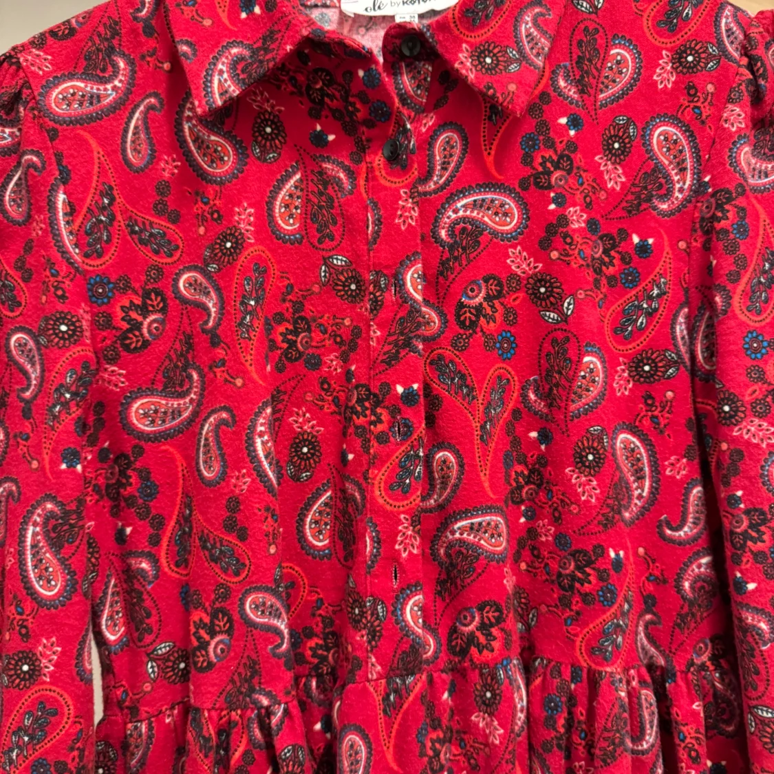 Kvinna kläder  - 90