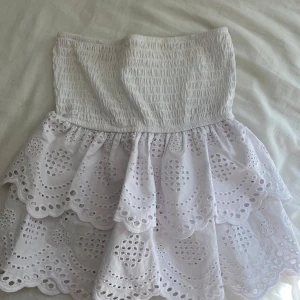 Söt topp - Jätte söt topp från stradivarius som alldrig är anndvänd❤️ 