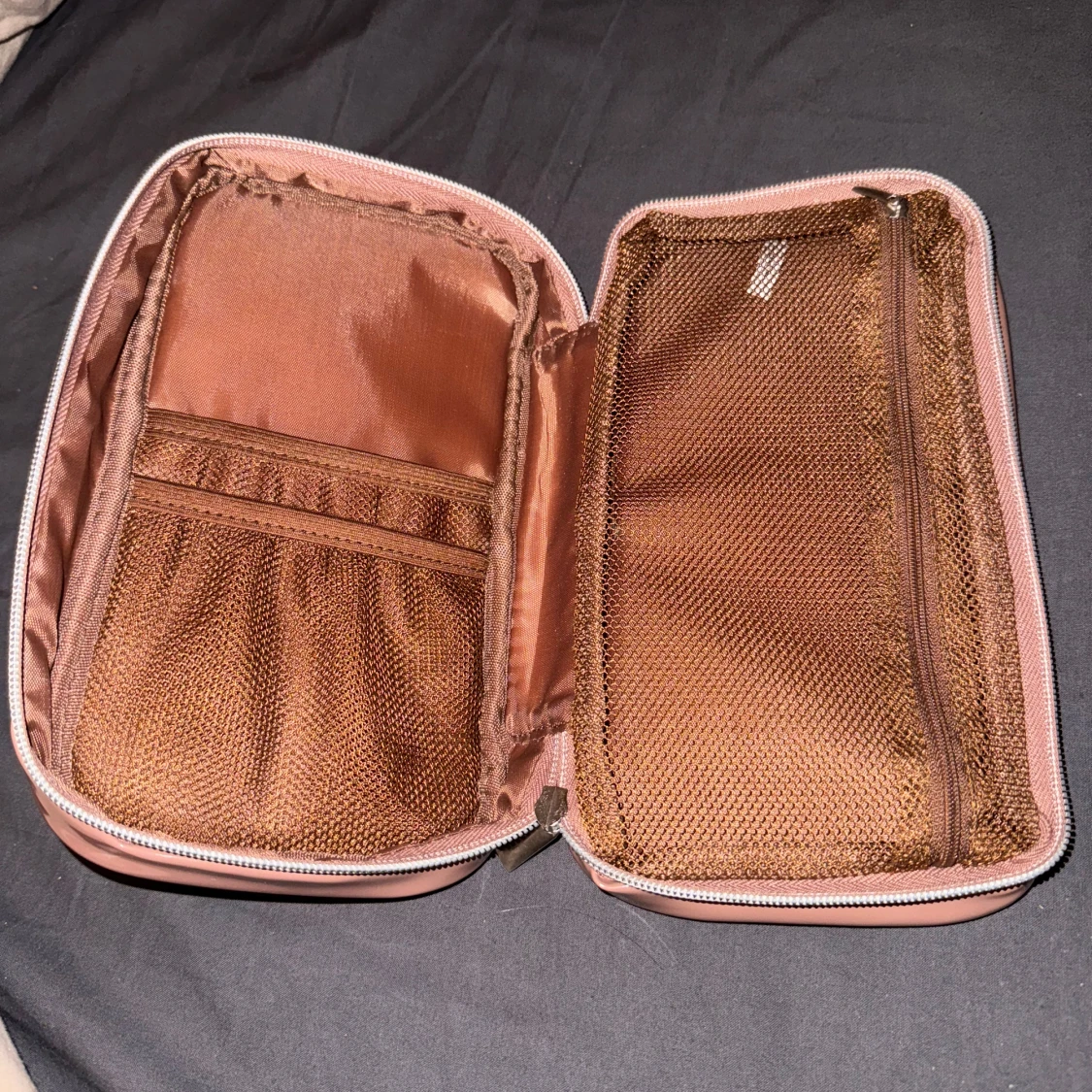 Caia necessär till sminkborstar - 90