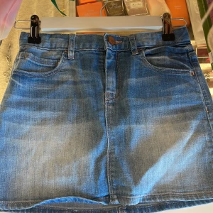 Lågmidjad jeans kjol - Fin kjol men låg midja 