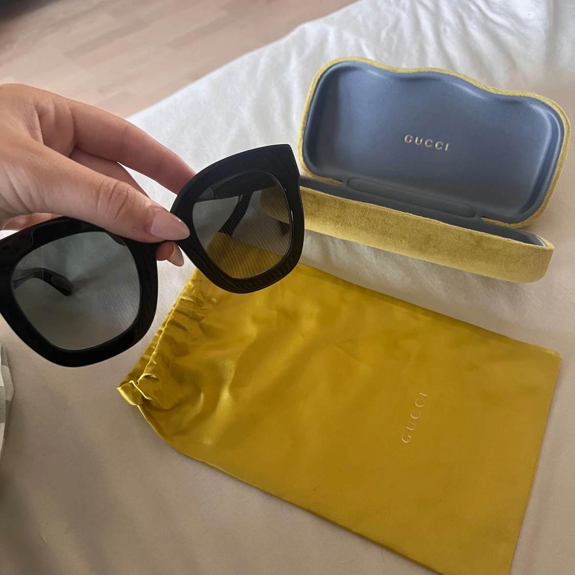 Solglasögonen  - 92