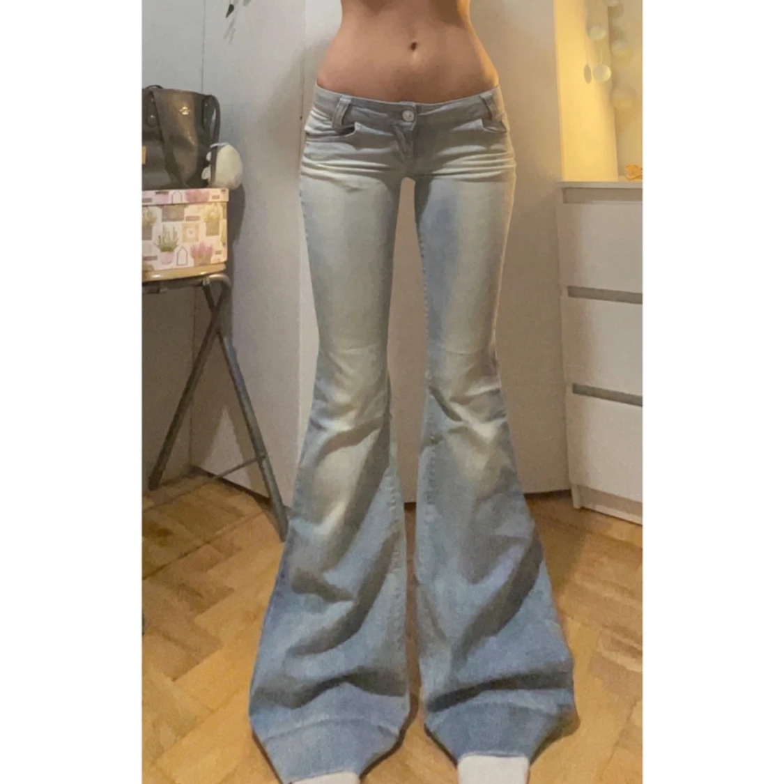 Lågmidjade bootcut jeans