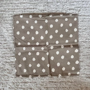 Kuddfodral 50*50 från HM HOME - Mycket bra skick. 