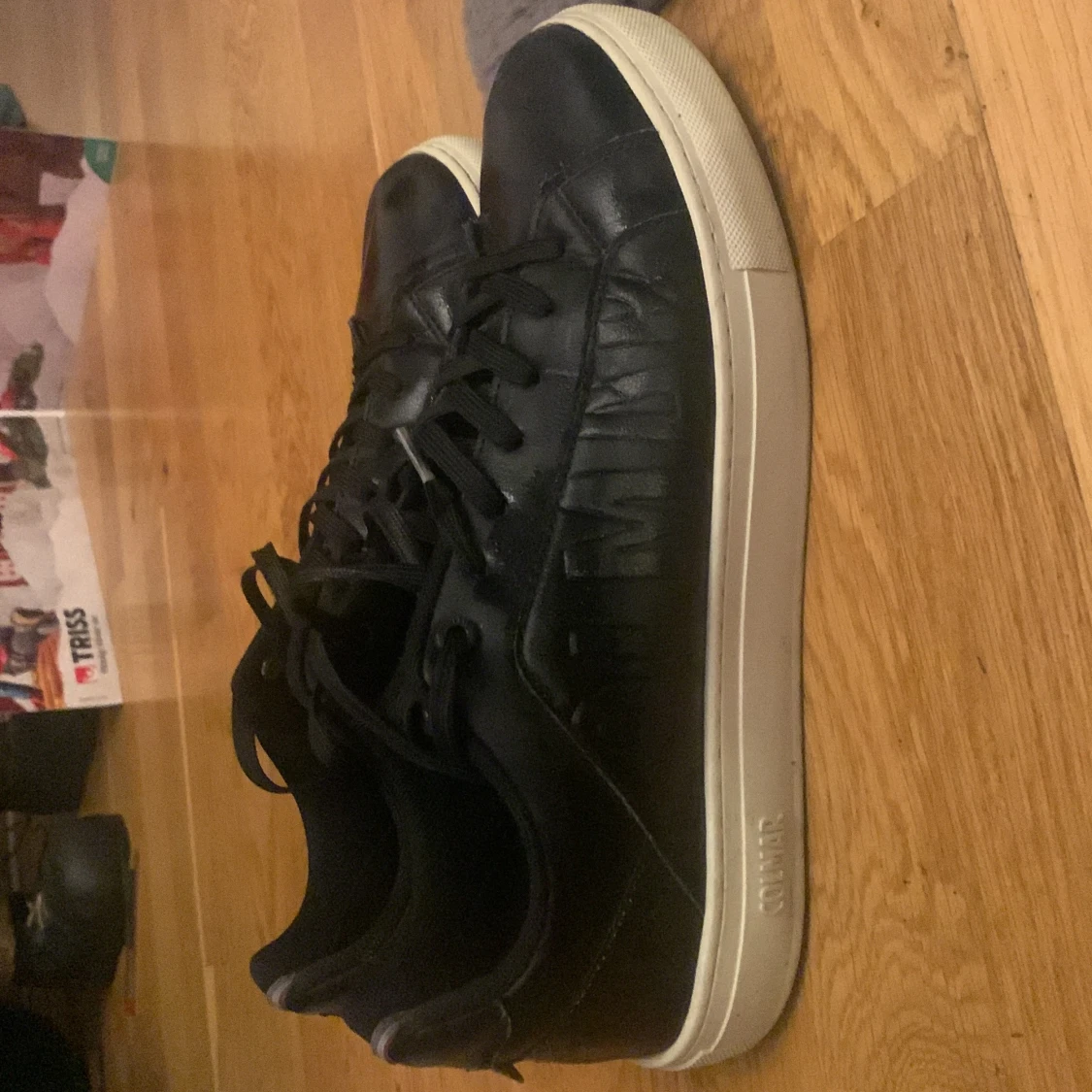 Svarta sneakers från Colmar