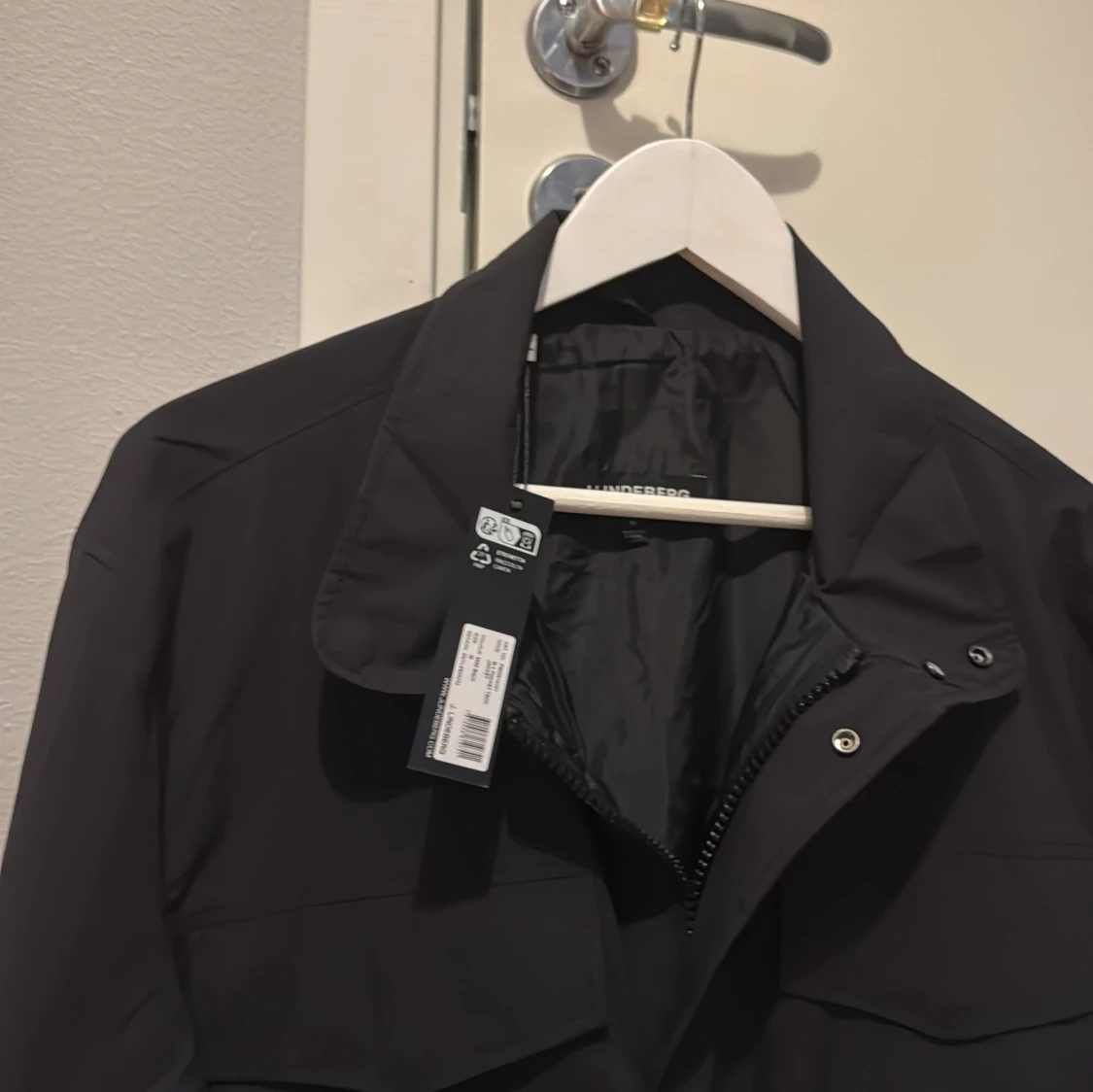 HELT NY , J. Lindeberg jacka  - 92