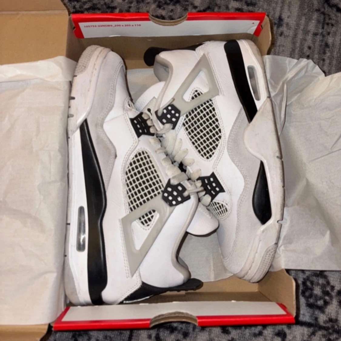 Jordan 4 militaryblack