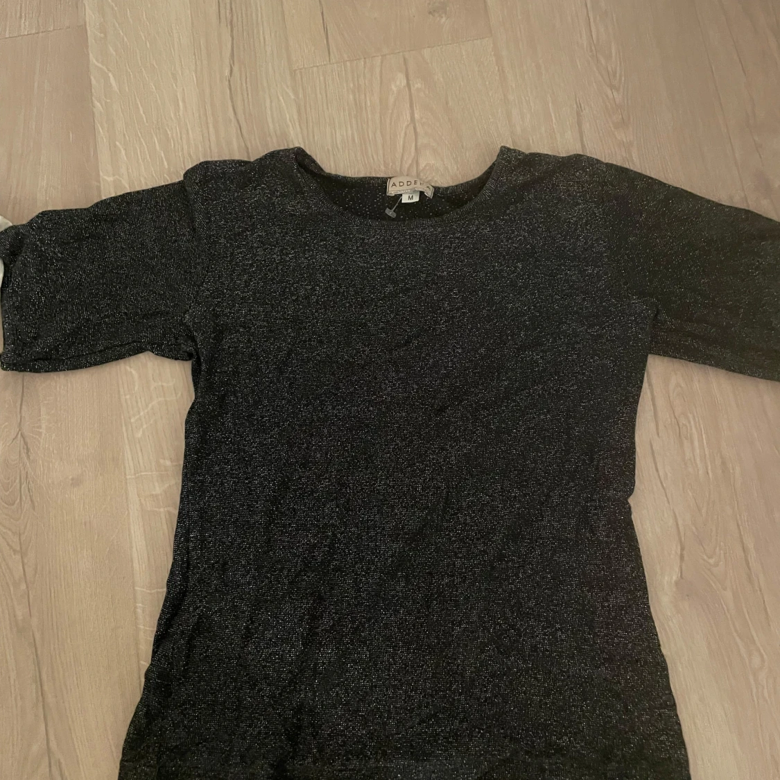 Svart glittrig topp från Odd Molly