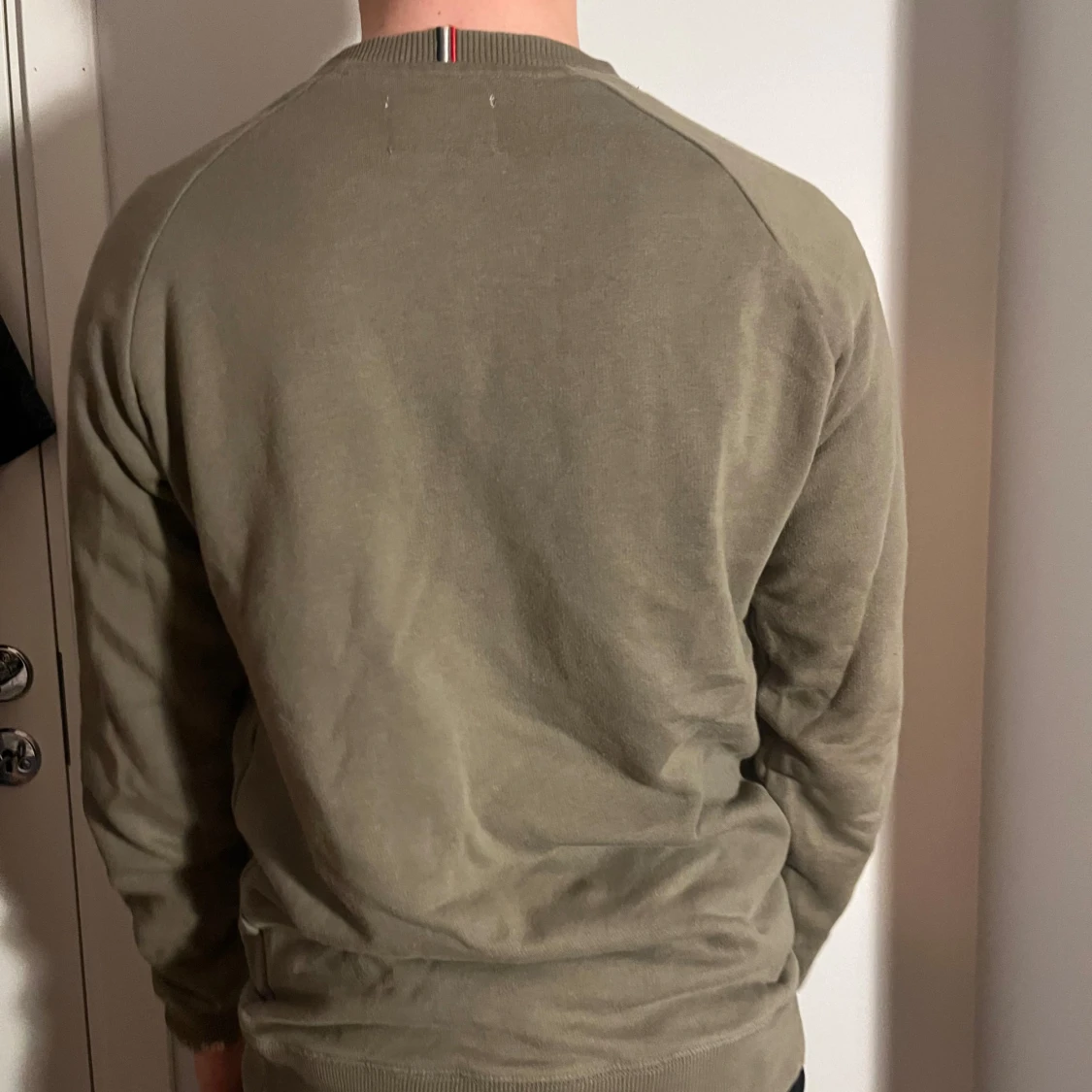 Olivgrön tröja från Les Deux - 90