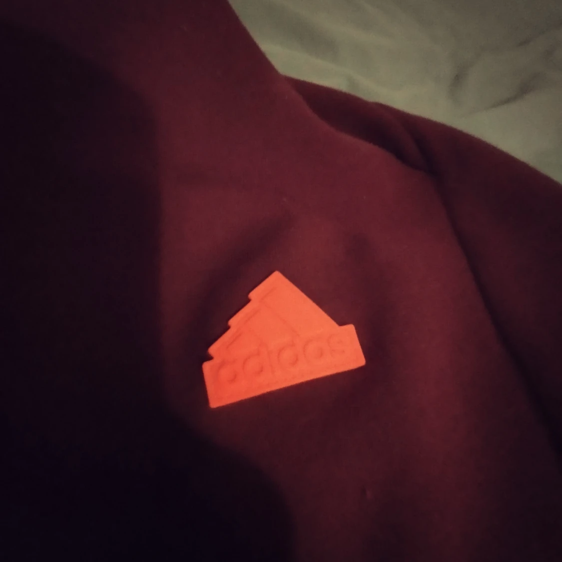 Vinröda med neon-orange  - 90