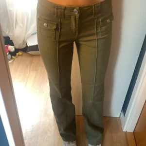 Jeans - Snygga jeans utsålda💕