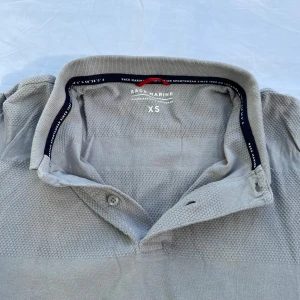 Race Marine piké grå - Använd 1-2 gånger och väl omhändertagen. Säljer en Race Marine (Scandinavian Sportswear) för lågt pris. Först till kvarn!                     Butik pris: 249kr 