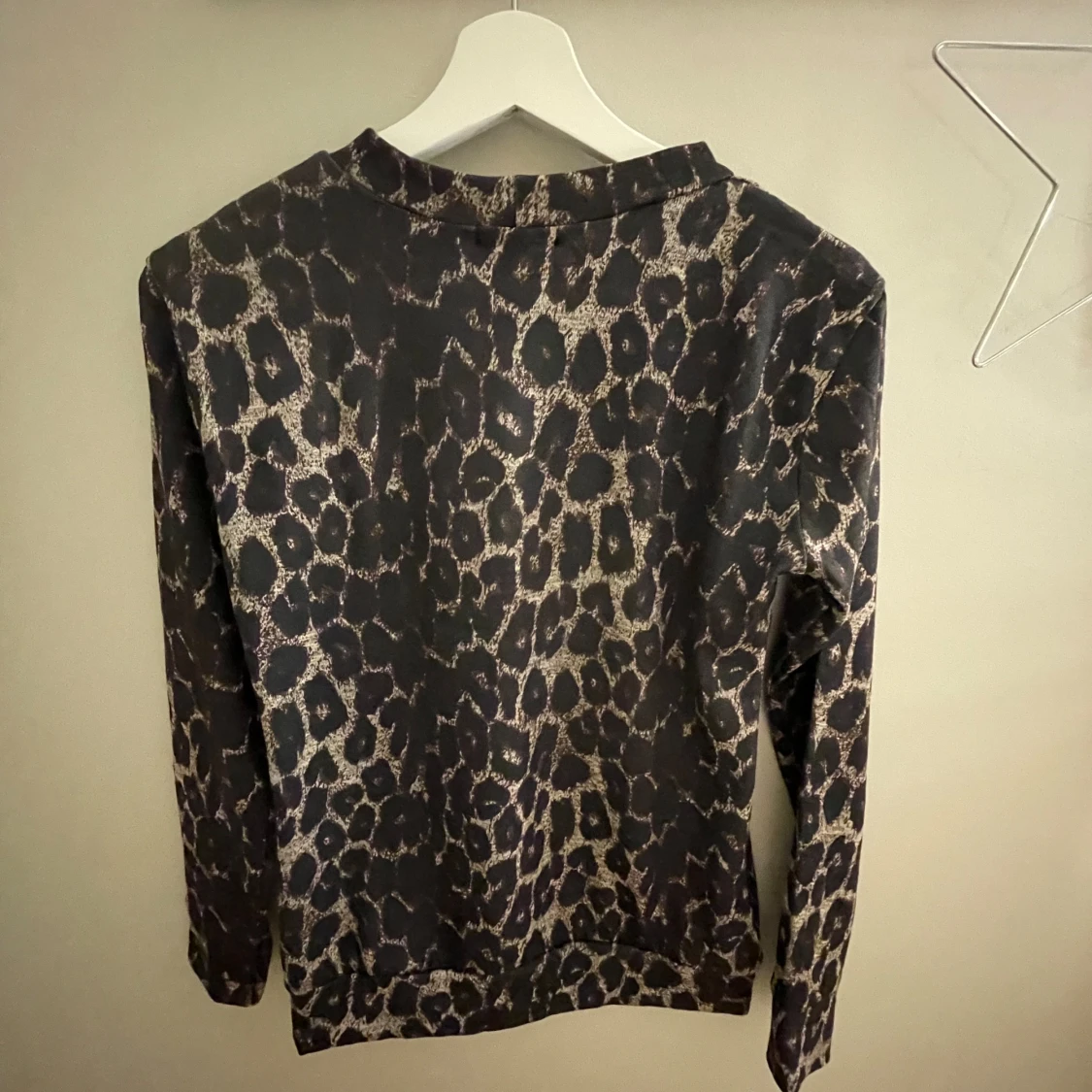 Leopard tröja från Missi london st S - 90