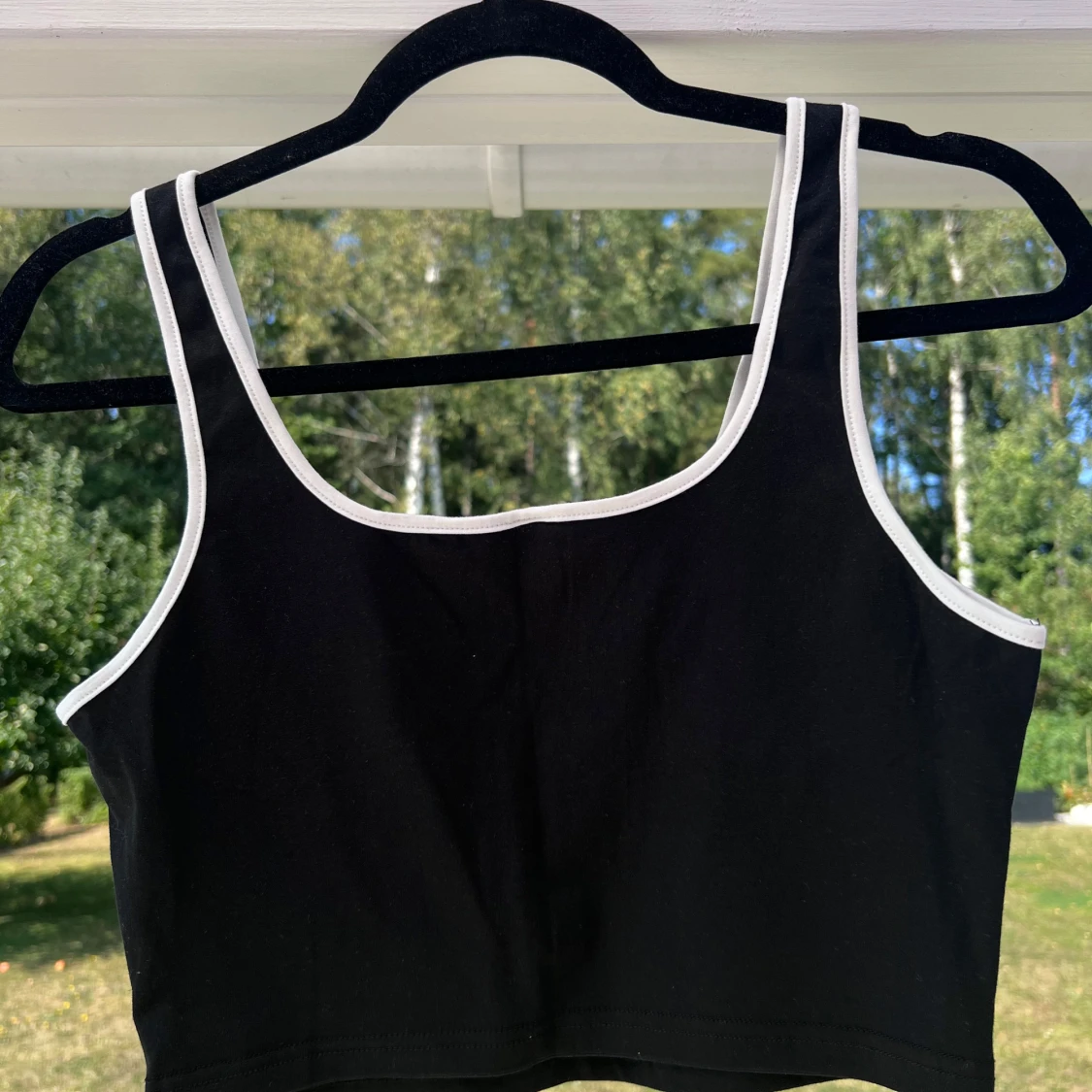 Svarta/vitt linne - 93