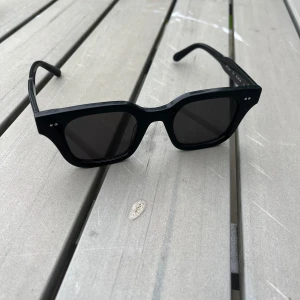 Chimi glasögon  - Jättefina Chimi glasögon i modellen 04. Inga defekter eller så, hör av er vid andra frågor💕