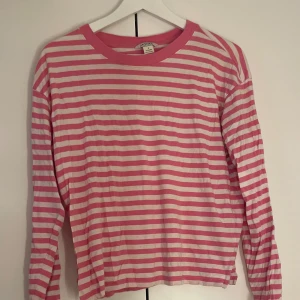 Tröja randig - Randig tröja från monkl!🩷